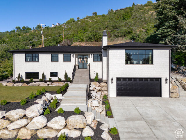 4605 S Ledgemont Dr E  Salt Lake City UT 84124 photo