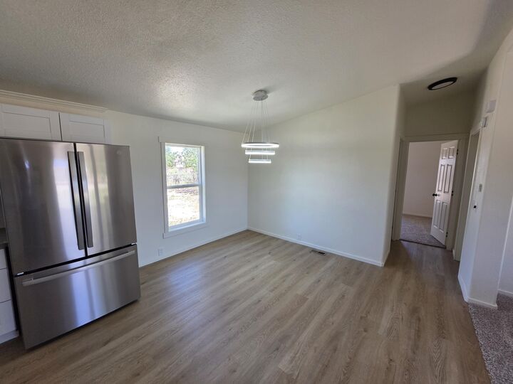 Photo de la propriété: 5243 N 2900 W UT 84721
