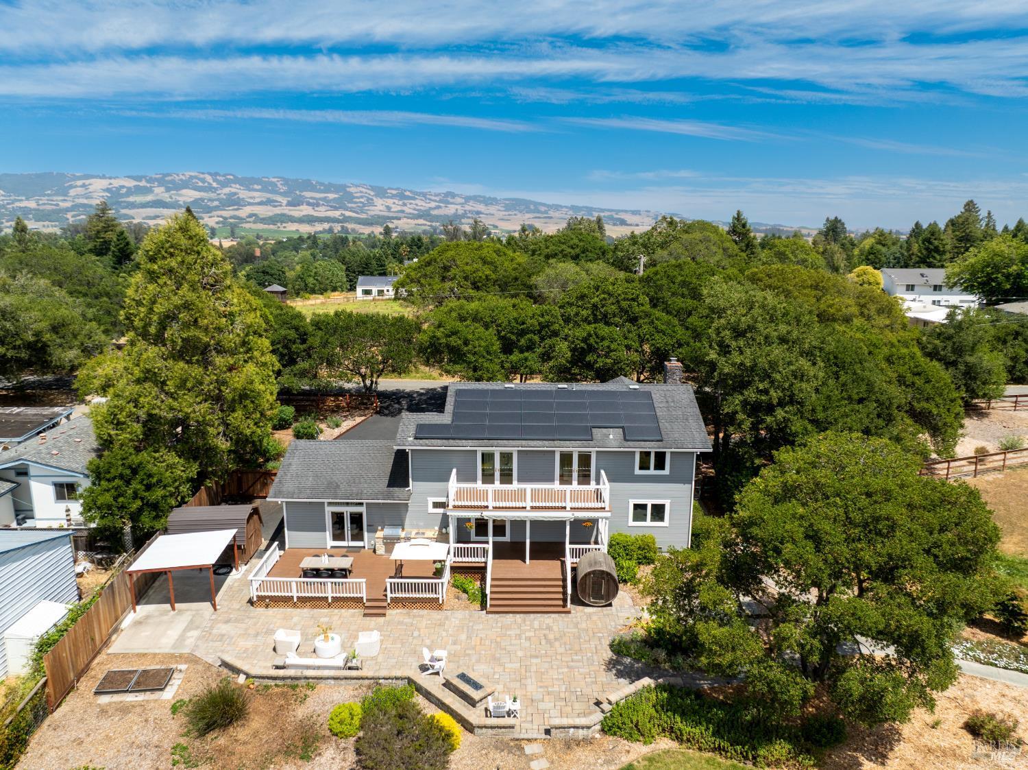 Property Photo:  635 Palm Avenue  CA 94951 