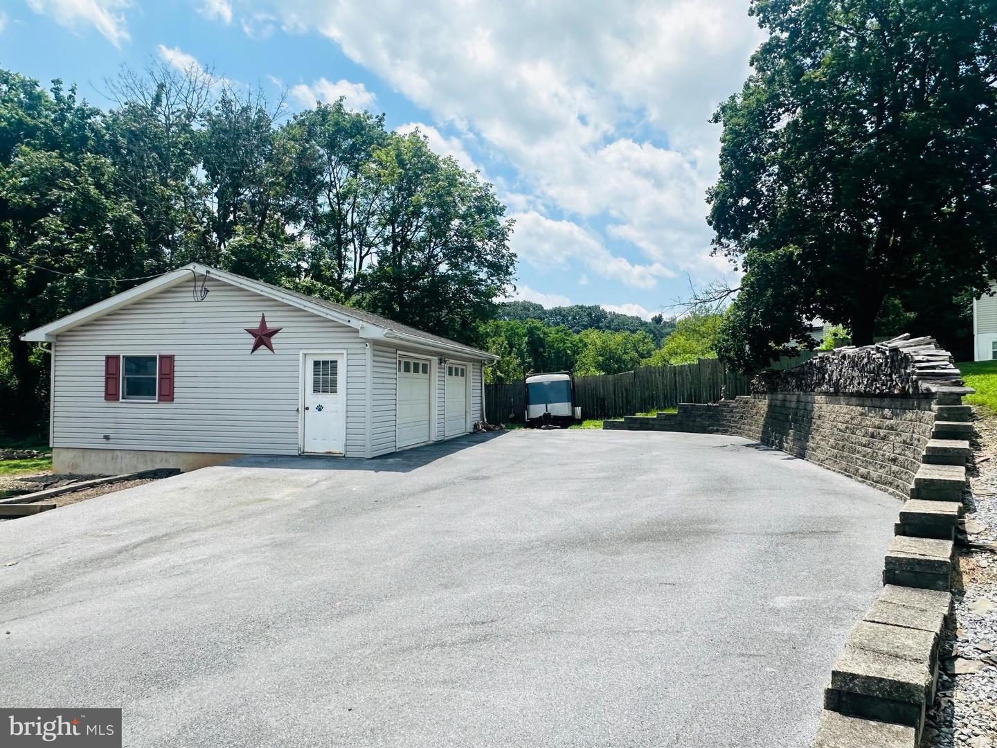 Property Photo: 385 Pleasant View Road PA 17036