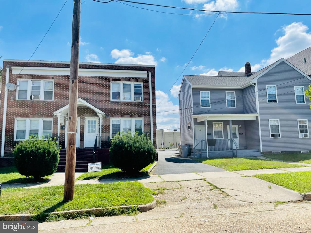 Property Photo:  13 N 8th Street 4  NJ 08360 