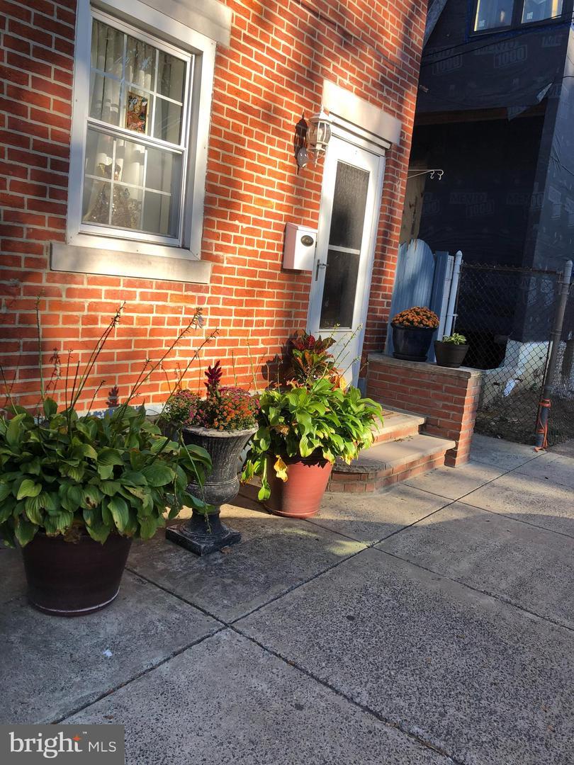 1445 E Montgomery Avenue  Philadelphia PA 19125 photo