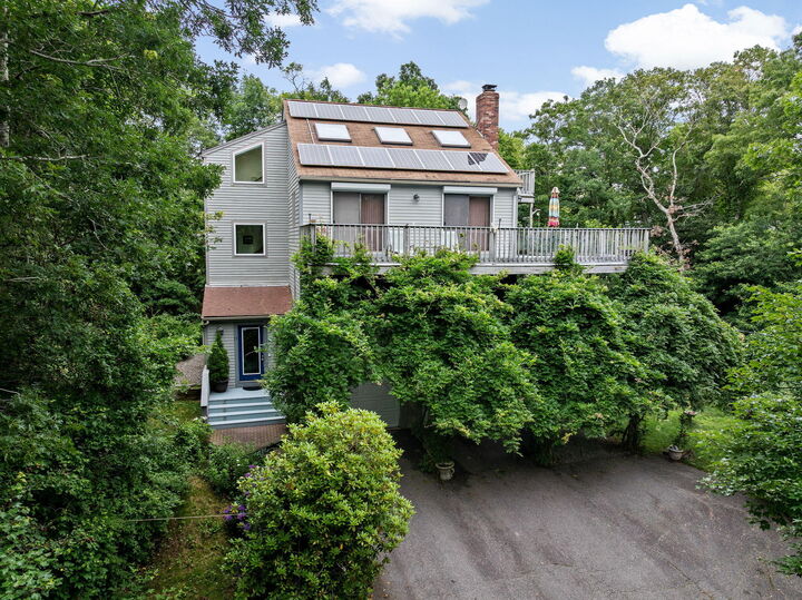 Property Photo:  15 Nonantum Road  MA 02360 