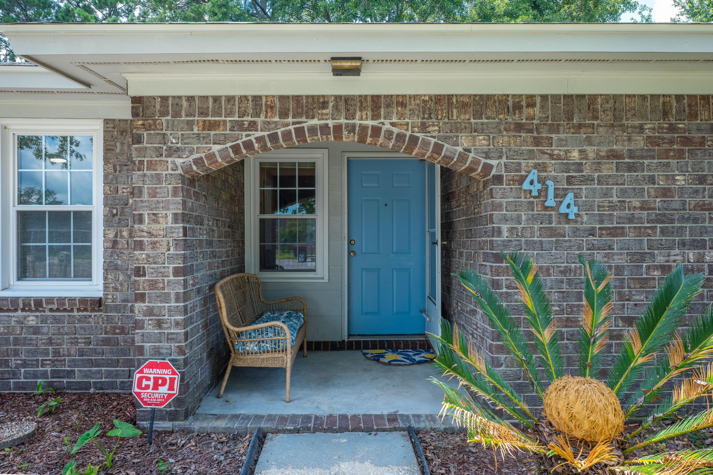 Property Photo:  414 Indian Drive  SC 29486 