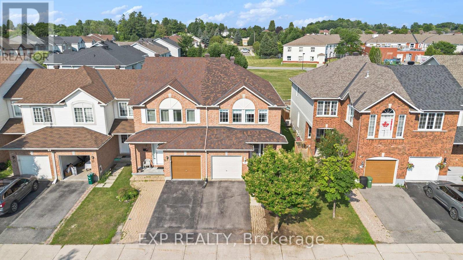 Property Photo:  77 Palmadeo Drive  ON K2J 4Z4 