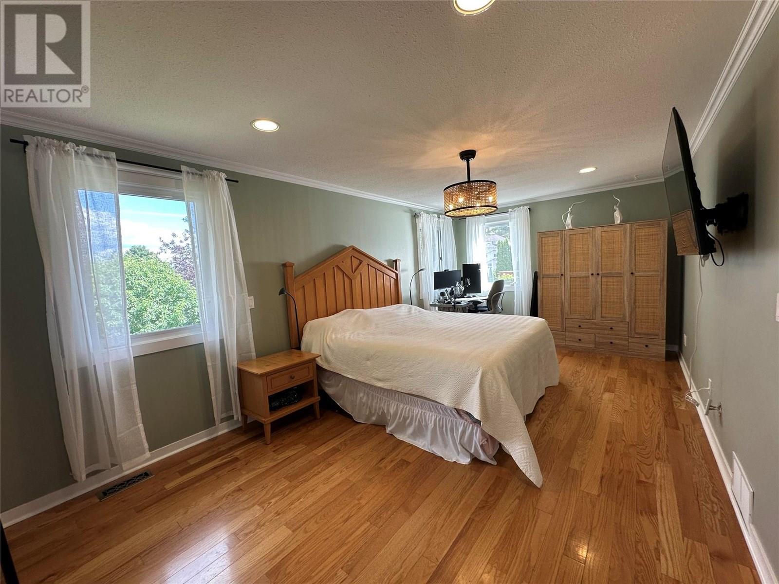 Property Photo: 2275 Macintyre Place BC V1S 1H7