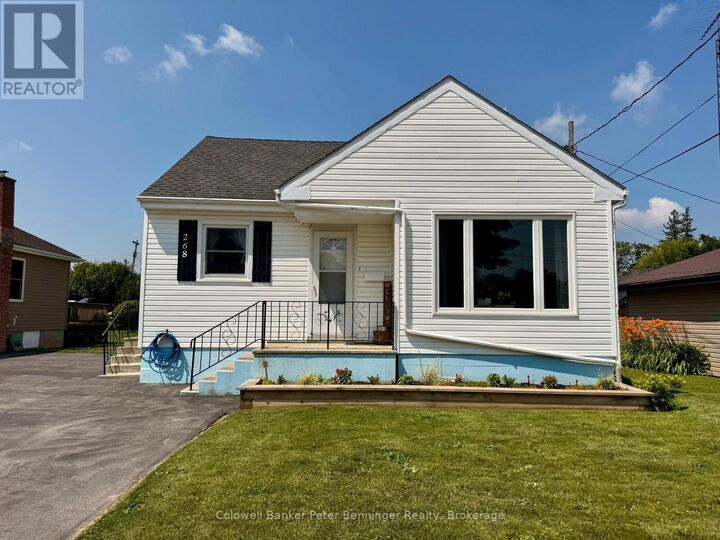 Property Photo: 268 Southeast 3rd Avenue Southeast ON N0G 1L0