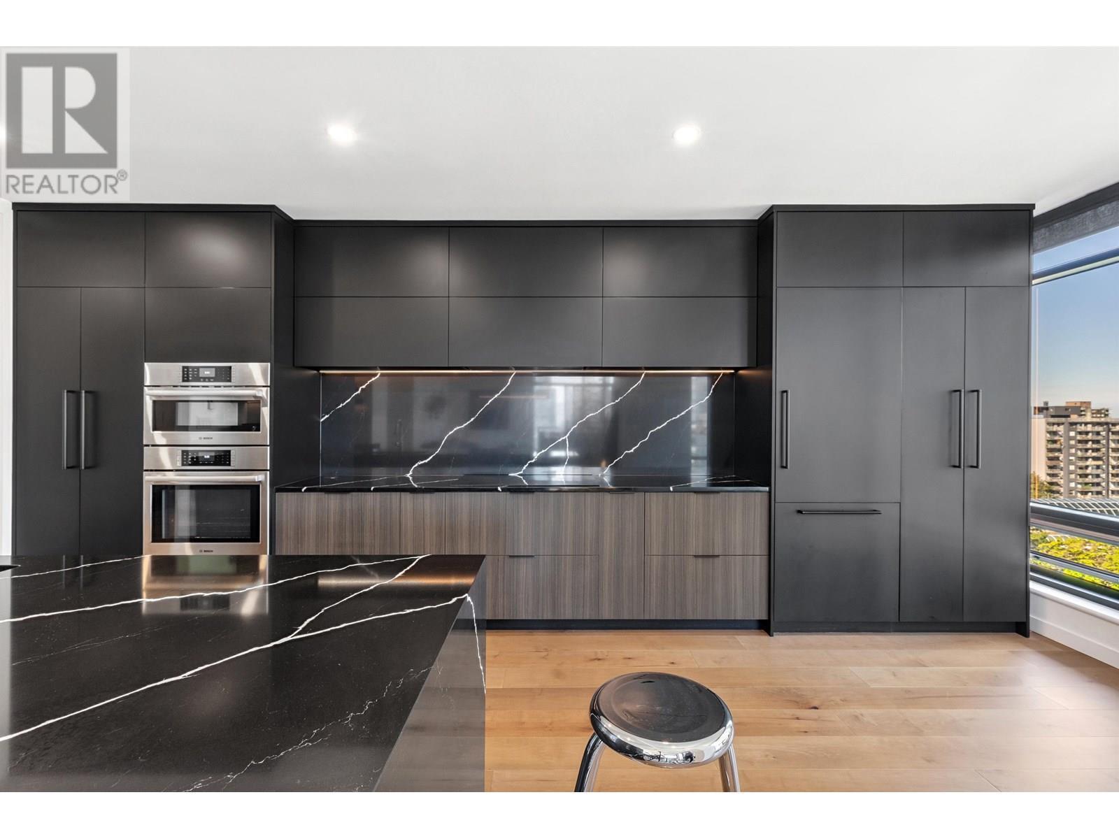 Property Photo: 1500 Alberni Street 8C BC V6G 3C9