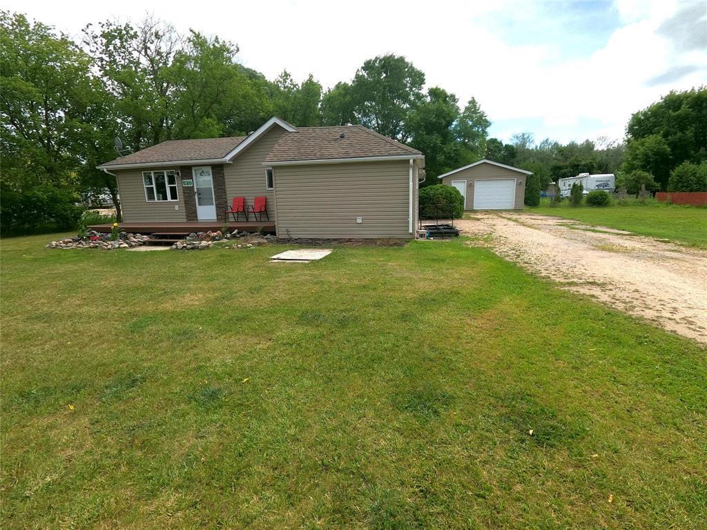 Property Photo: 520 Highway 502 Road MB R0E 1A0