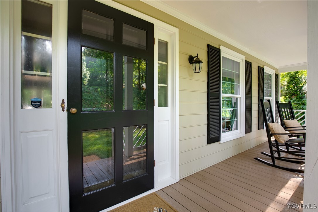 Property Photo: 207 Running Cedar Lane VA 23229
