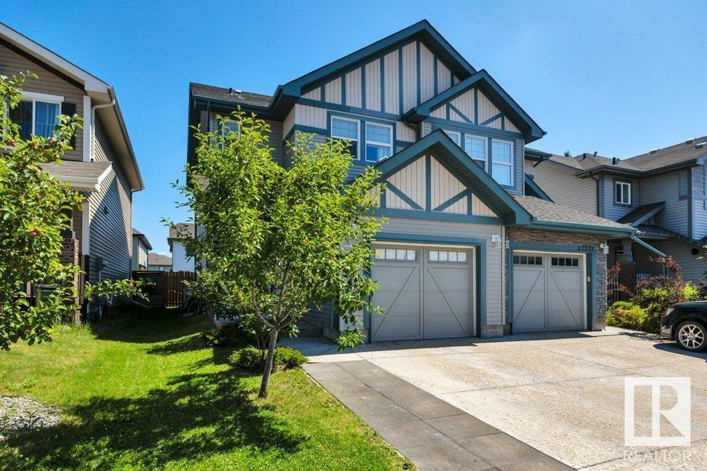 Property Photo:  17233 73 Street NW  AB T5Z 0K7 