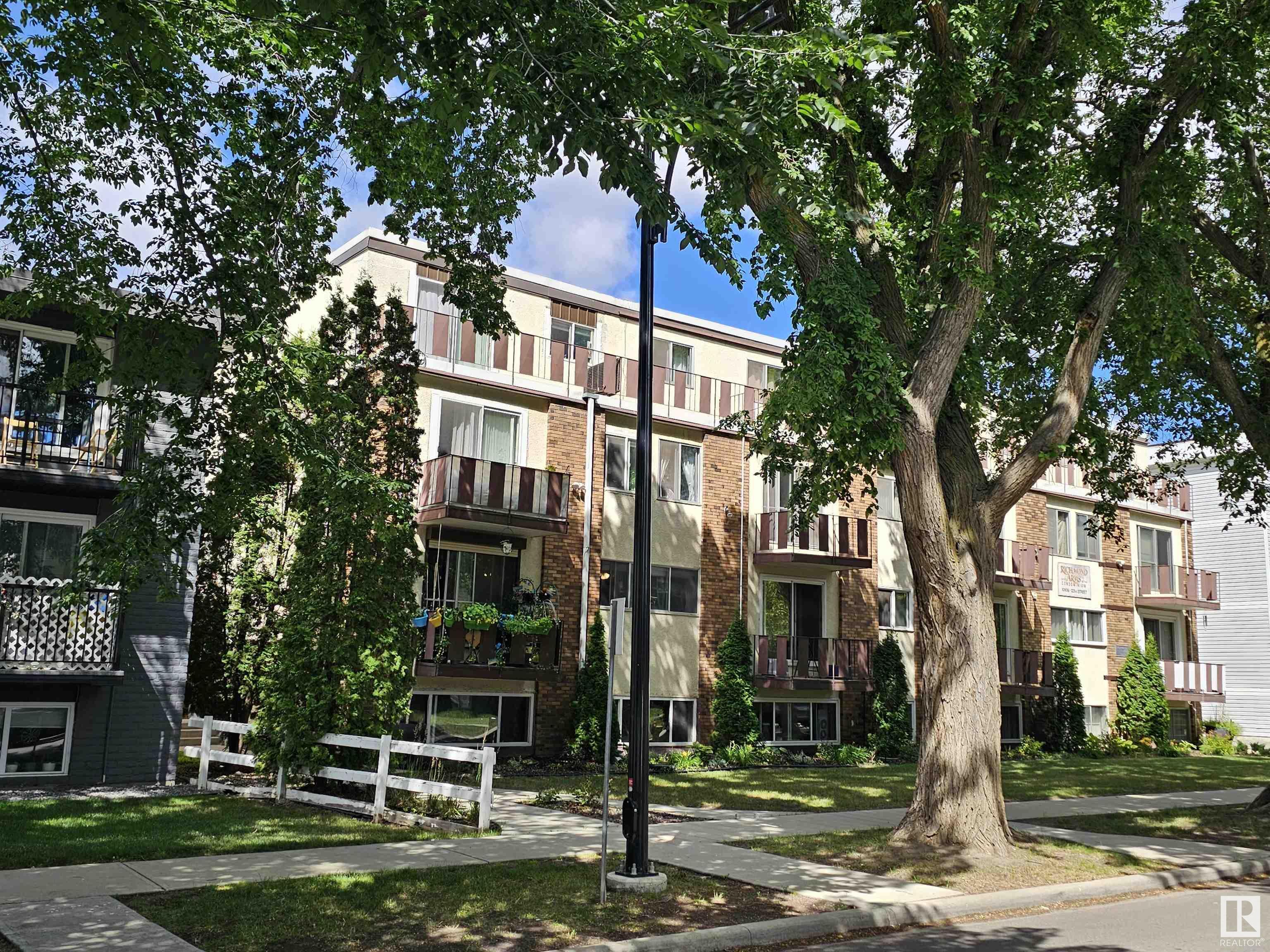 10616 123 Street NW 20  Edmonton AB T5N 1P2 photo