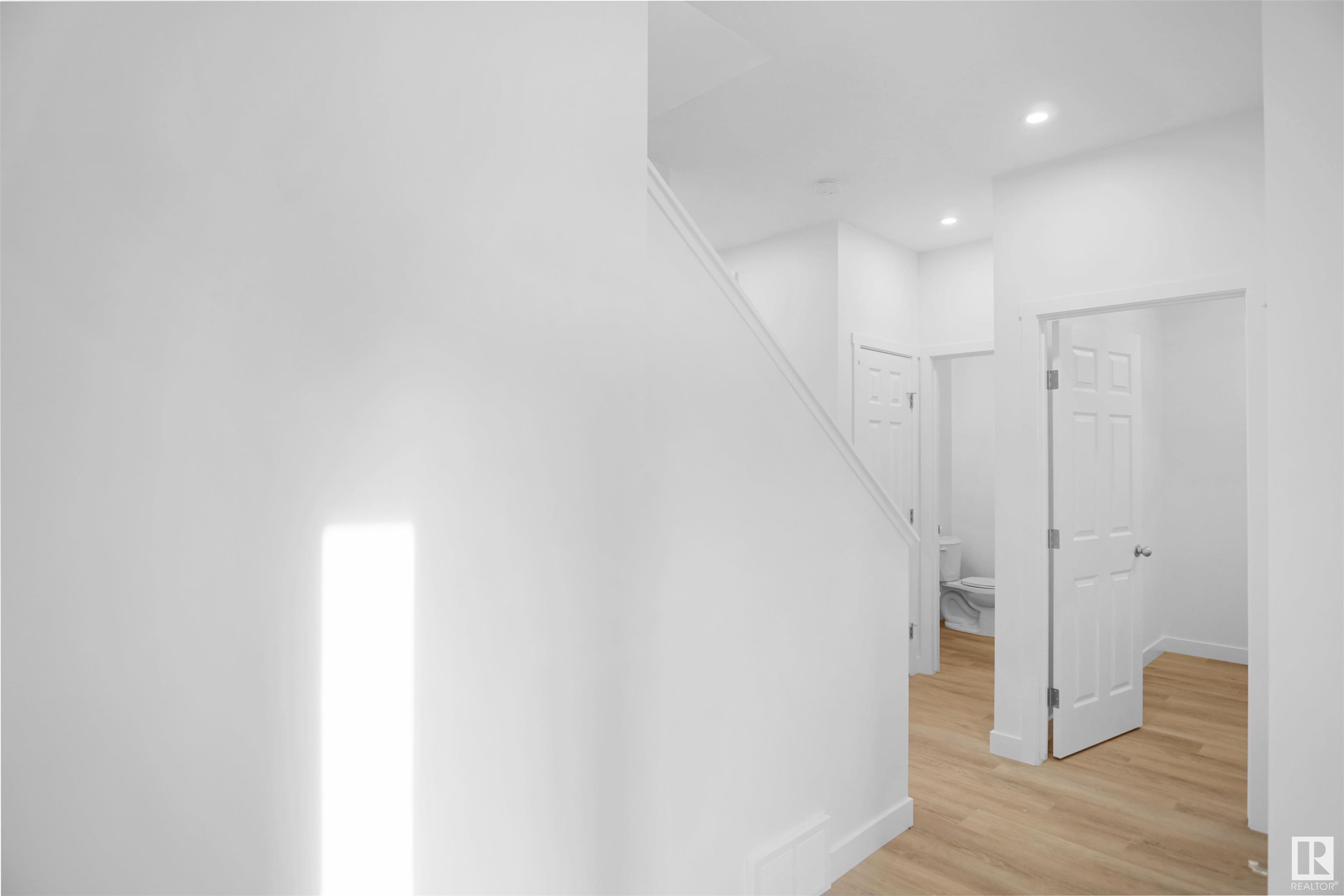 Property Photo:  22920 82 Avenue NW  AB T5T 4N5 