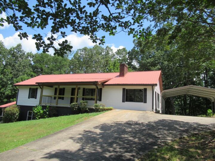 Property Photo:  13 Hallmark Place  GA 30533 