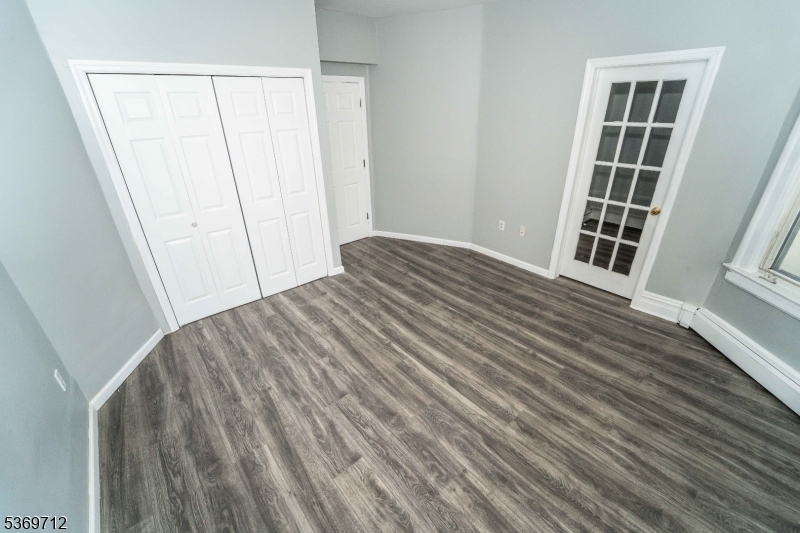 Property Photo: 163 N Oraton Pkwy NJ 07017