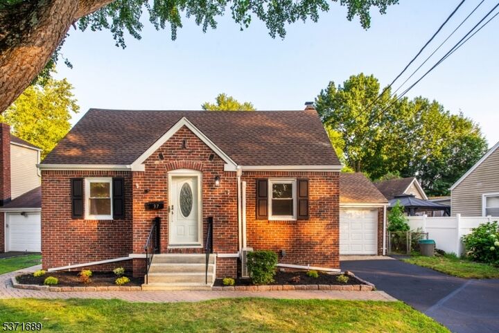 37 Revere Dr  Dumont Boro NJ 07628 photo