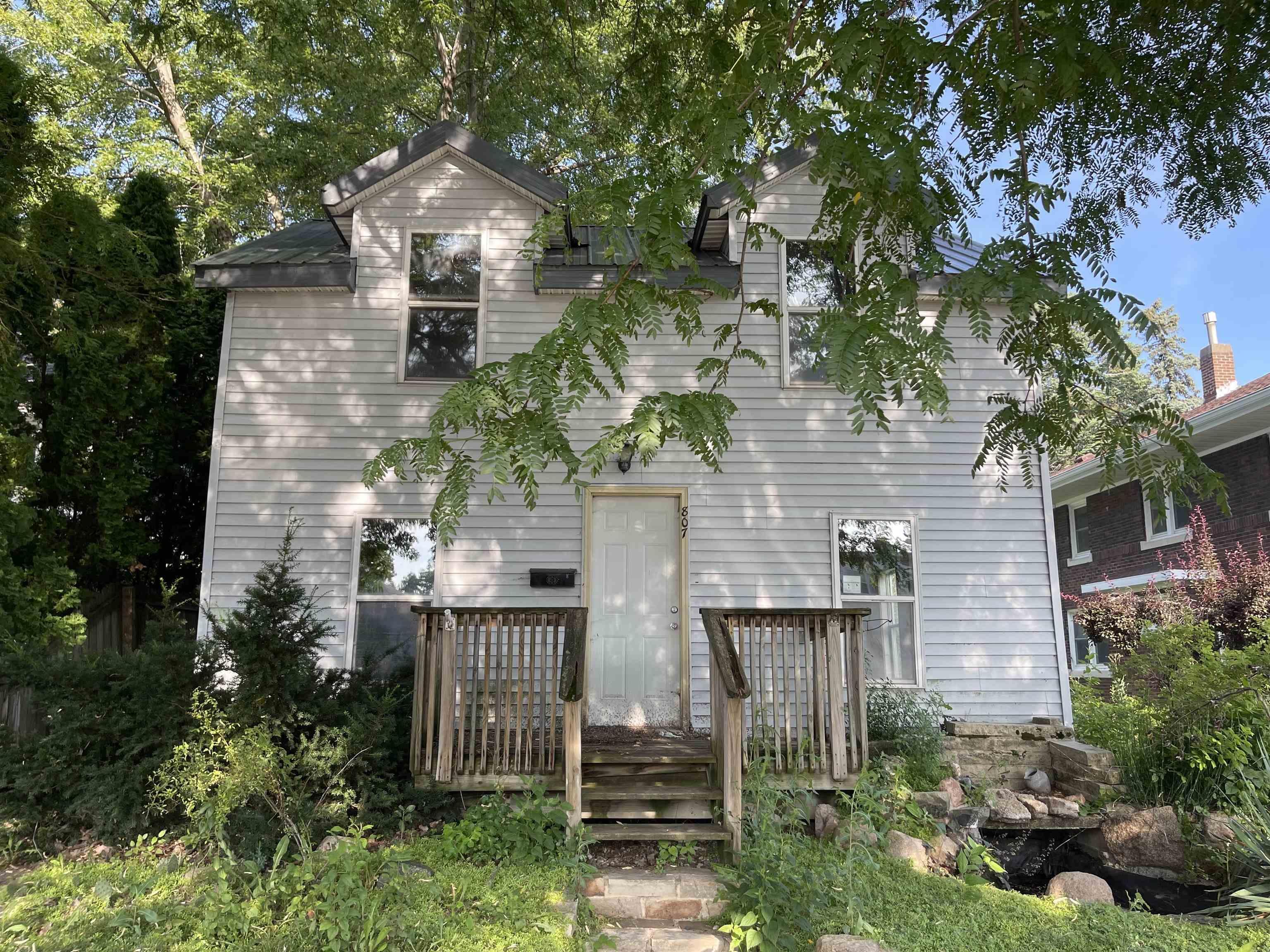 807 Clay Street  Cedar Falls IA 50613 photo