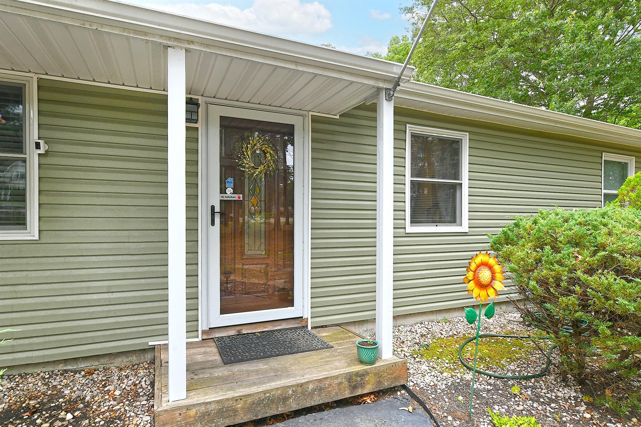 Property Photo: 152 E Woodside Avenue NY 11772
