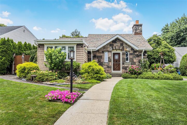 429 Park Avenue  Yonkers NY 10703 photo