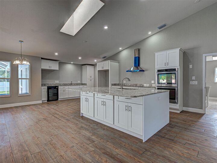 Property Photo: 17352 Robinson Avenue FL 33948