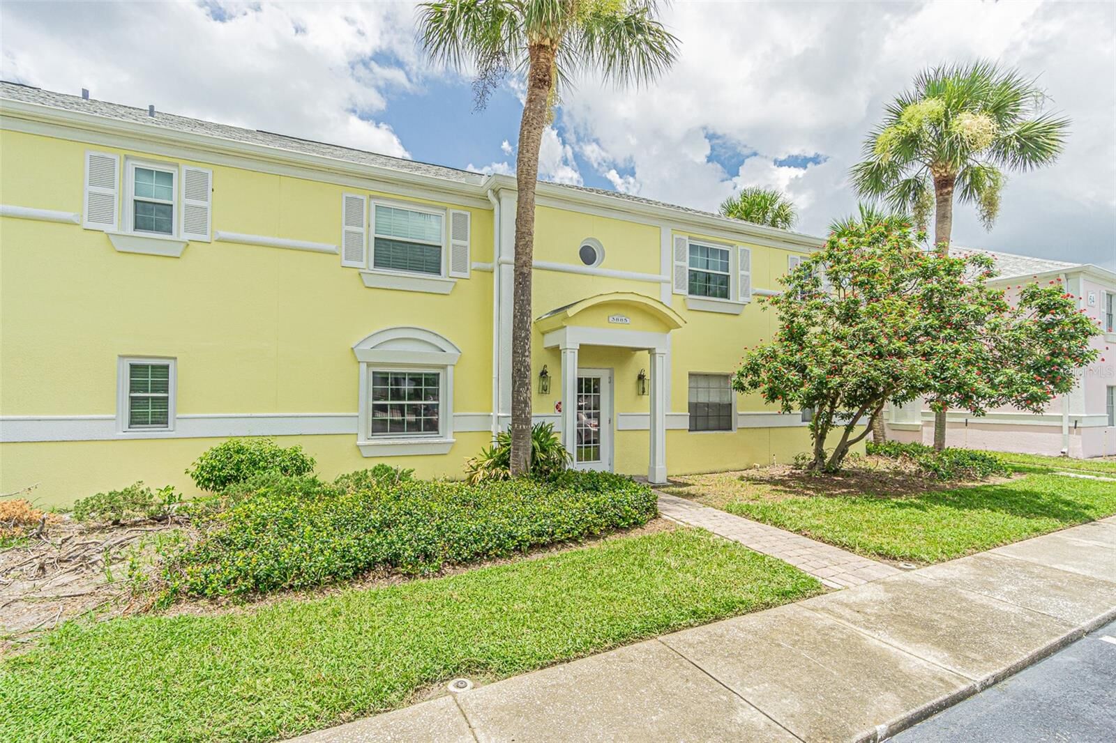 Property Photo:  3885 Pompano Drive SE A  FL 33705 