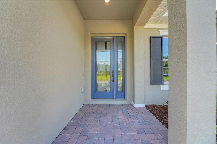Property Photo:  14201 Crest Palm Avenue  FL 34786 