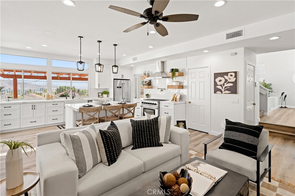 Property Photo: 2650 Kennedy Drive CA 92879