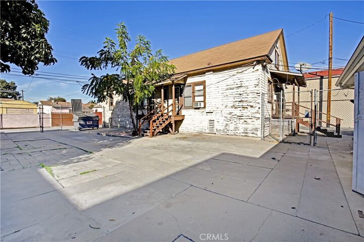 Property Photo: 8949 Atlantic Avenue CA 90280