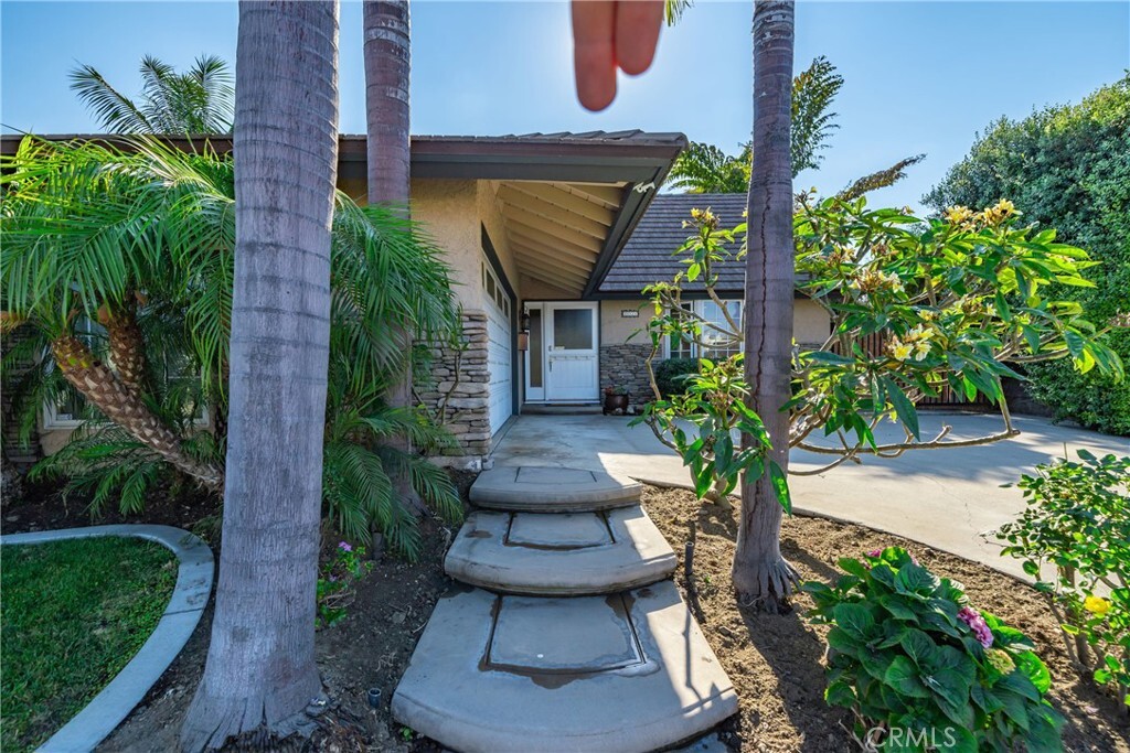 Property Photo:  20531 Paisley Lane  CA 92646 