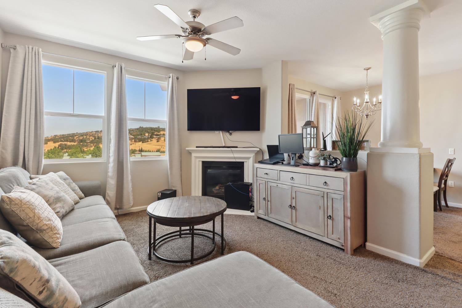 400 Moon Circle 428  Folsom CA 95630 photo