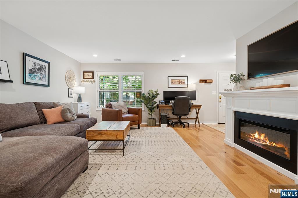Property Photo: 2177 Kent Court NJ 07430