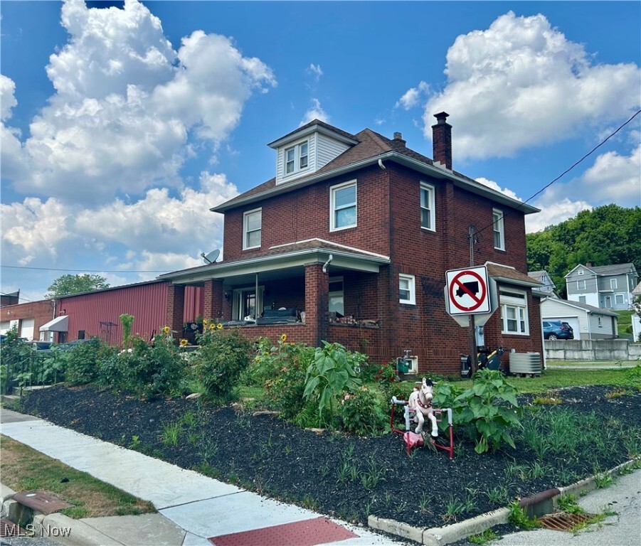 Property Photo: 342 E Liberty Street OH 44436
