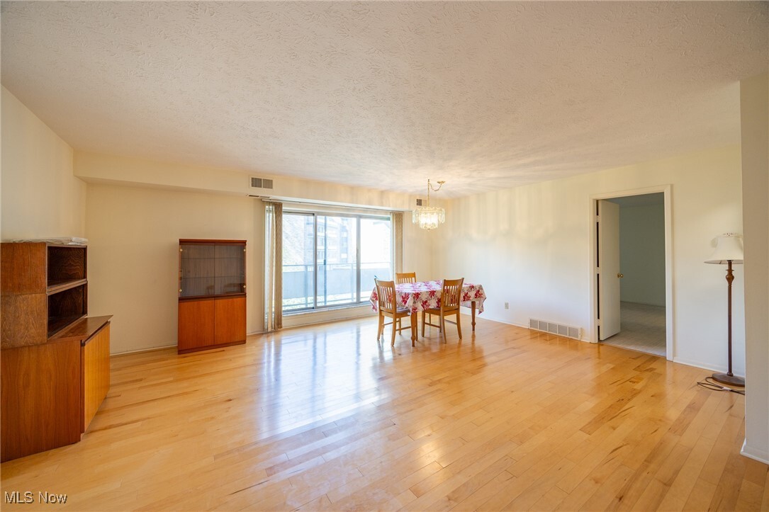 Property Photo: 2202 Acacia Park Drive OH 44124