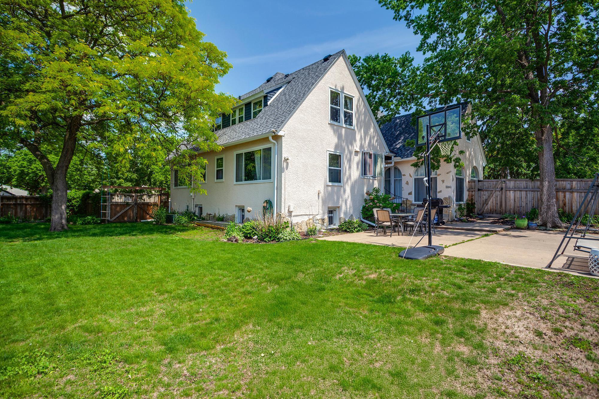 Property Photo: 5800 Bryant Avenue S MN 55419
