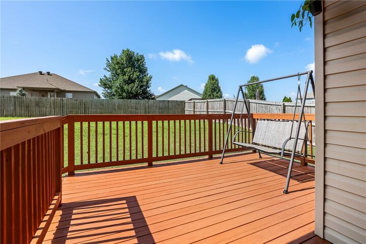 Property Photo:  1571 Edinburgh Drive  AR 72719 