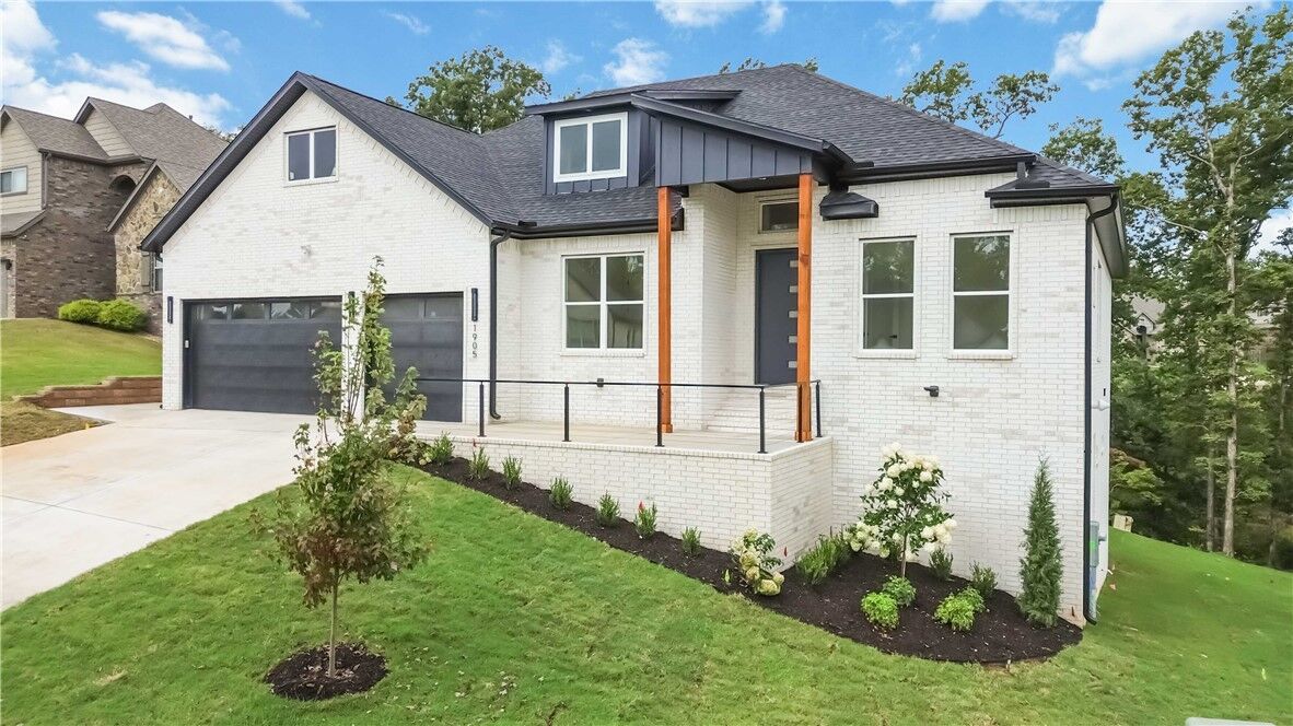 Property Photo:  1905 NE Frost Drive  AR 72712 