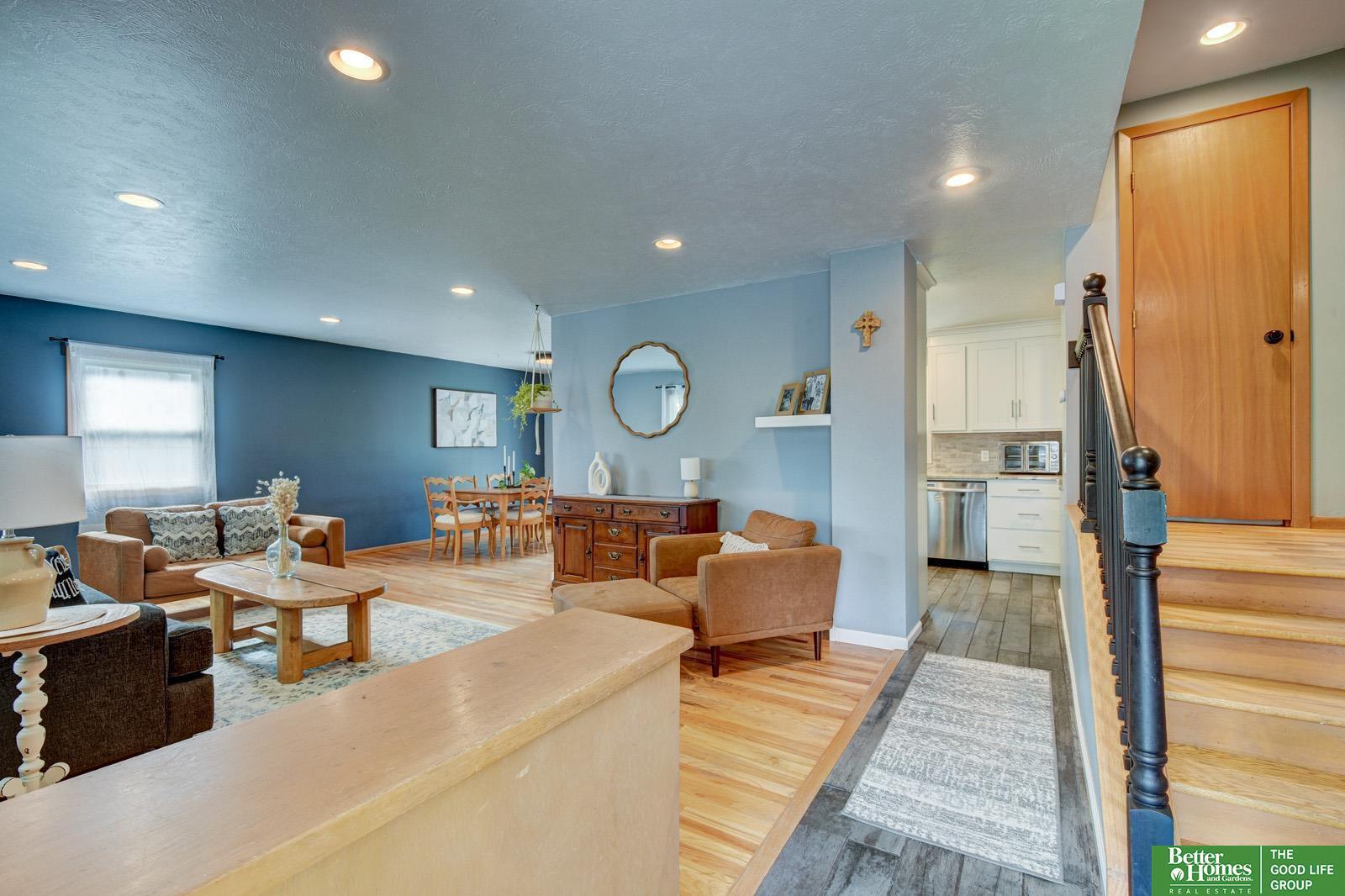 Property Photo: 9929 Evans Street NE 68134