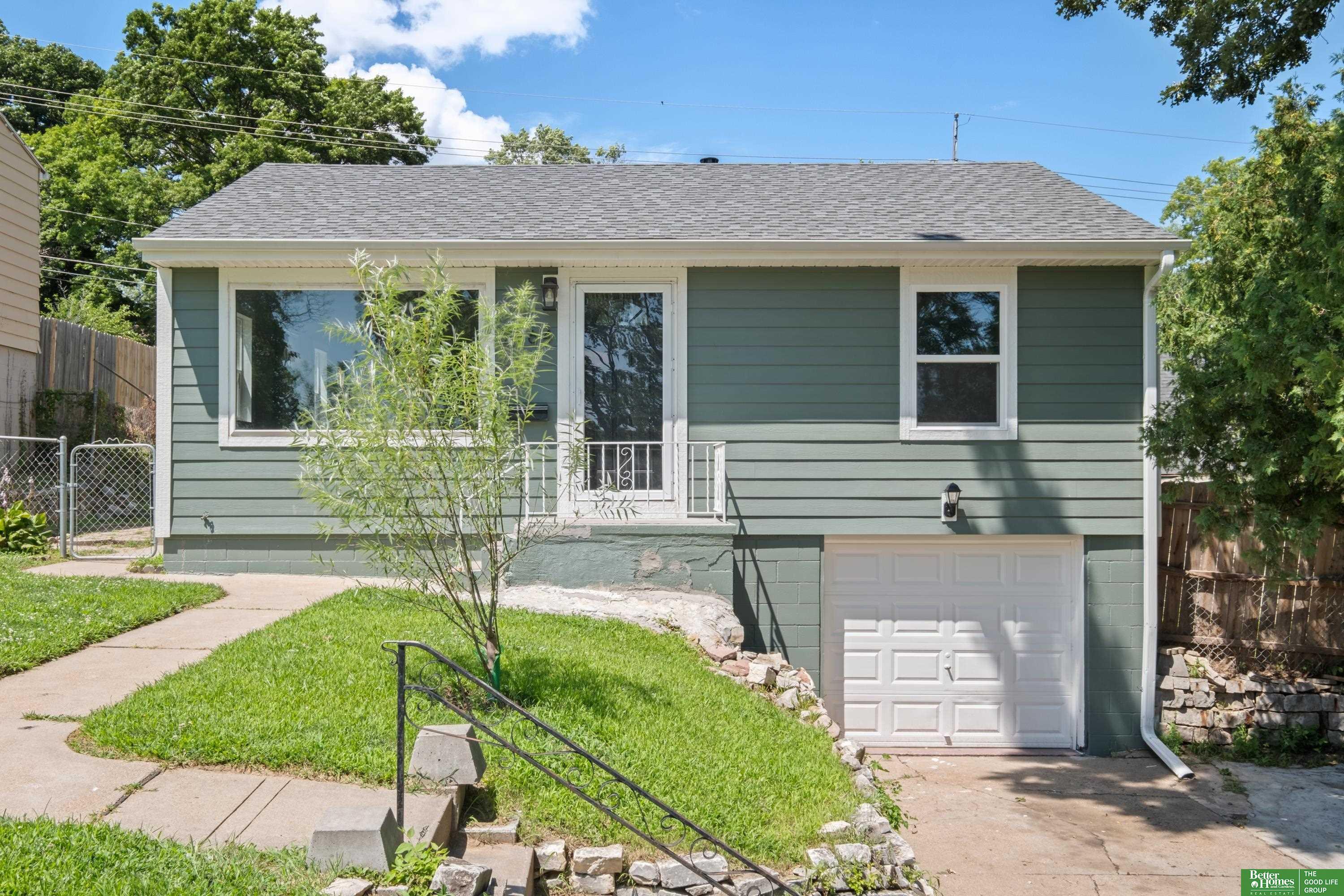 Property Photo: 7764 Park Drive NE 68127
