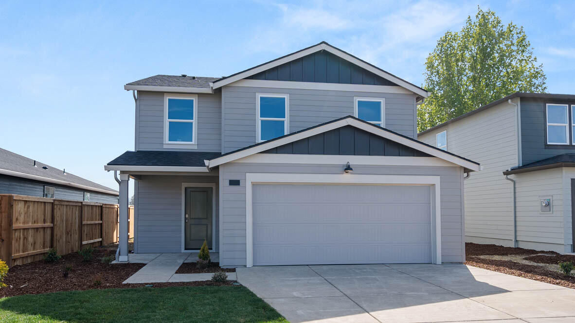 Property Photo:  2729 Addysen Park Way  OR 97501 