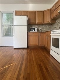 Property Photo: 4 Dale St 1 MA 02148