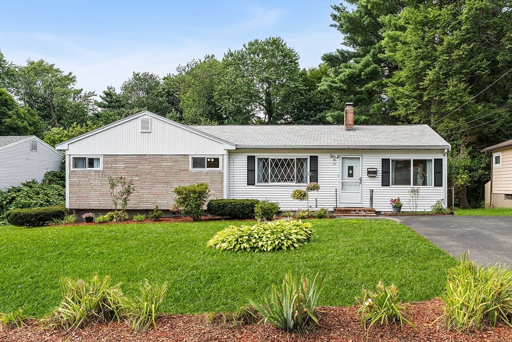 Property Photo: 17 Lilian Rd MA 01701