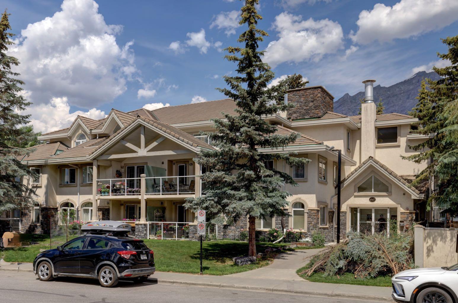 441 Marten Street 204  Banff AB T1L 1B5 photo