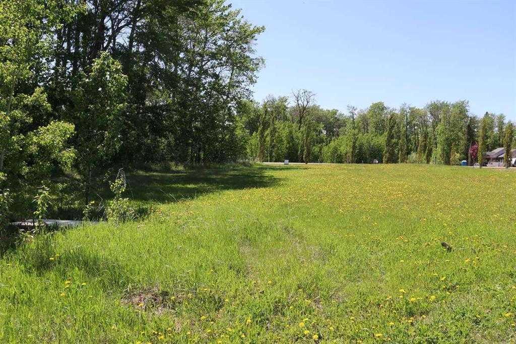 Property Photo: 5 28124 Township Rd 412 AB T4L 0J6