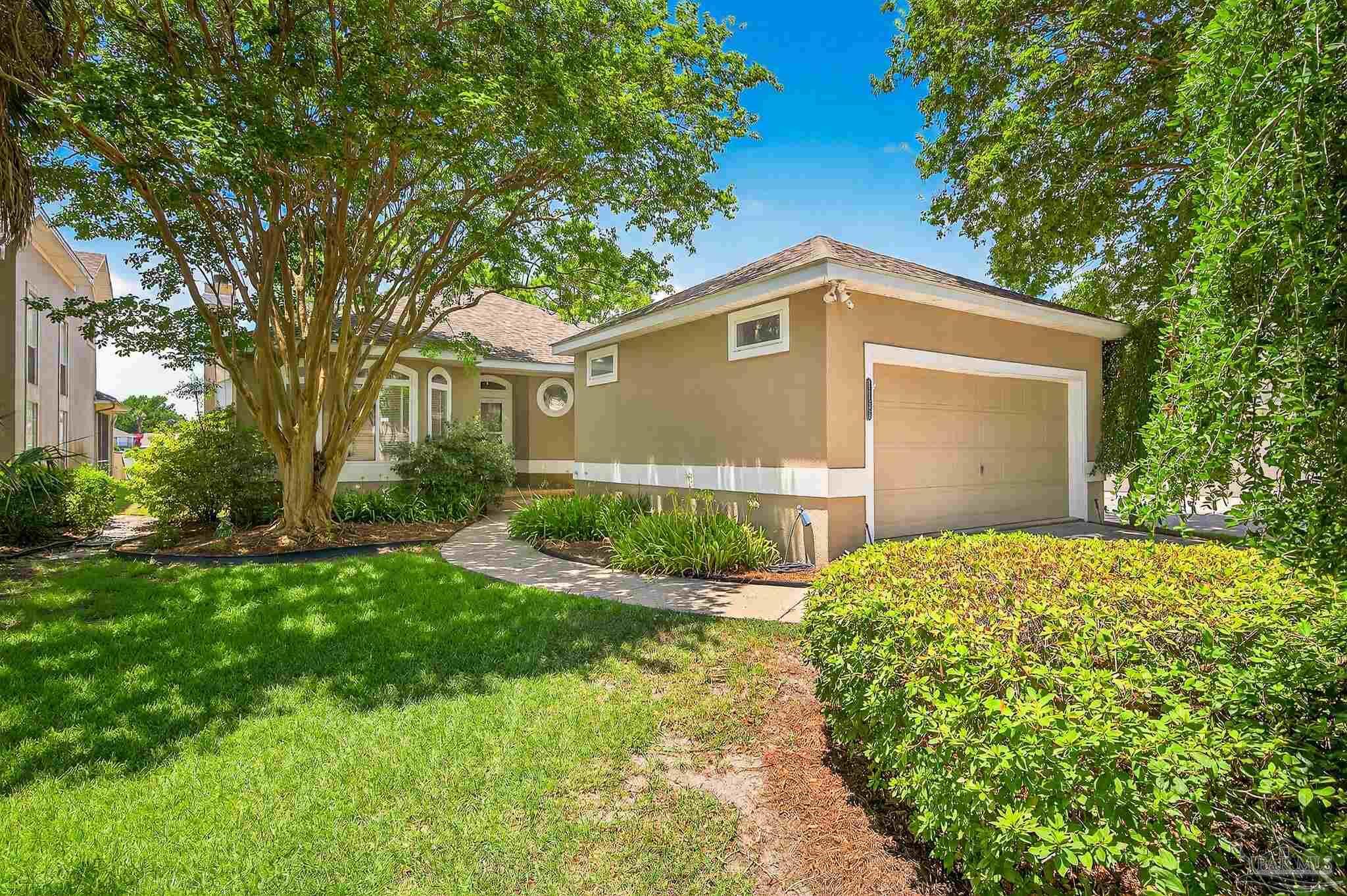 1133 Willowood Cir  Gulf Breeze FL 32563 photo
