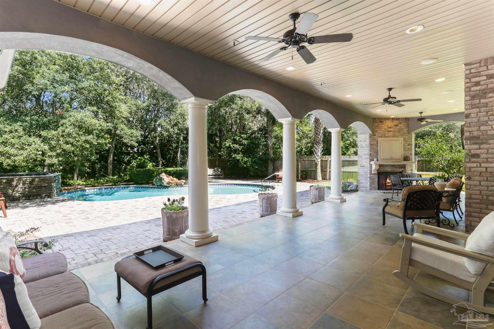 Property Photo:  1340 Quiet Cove Ct  FL 32563 