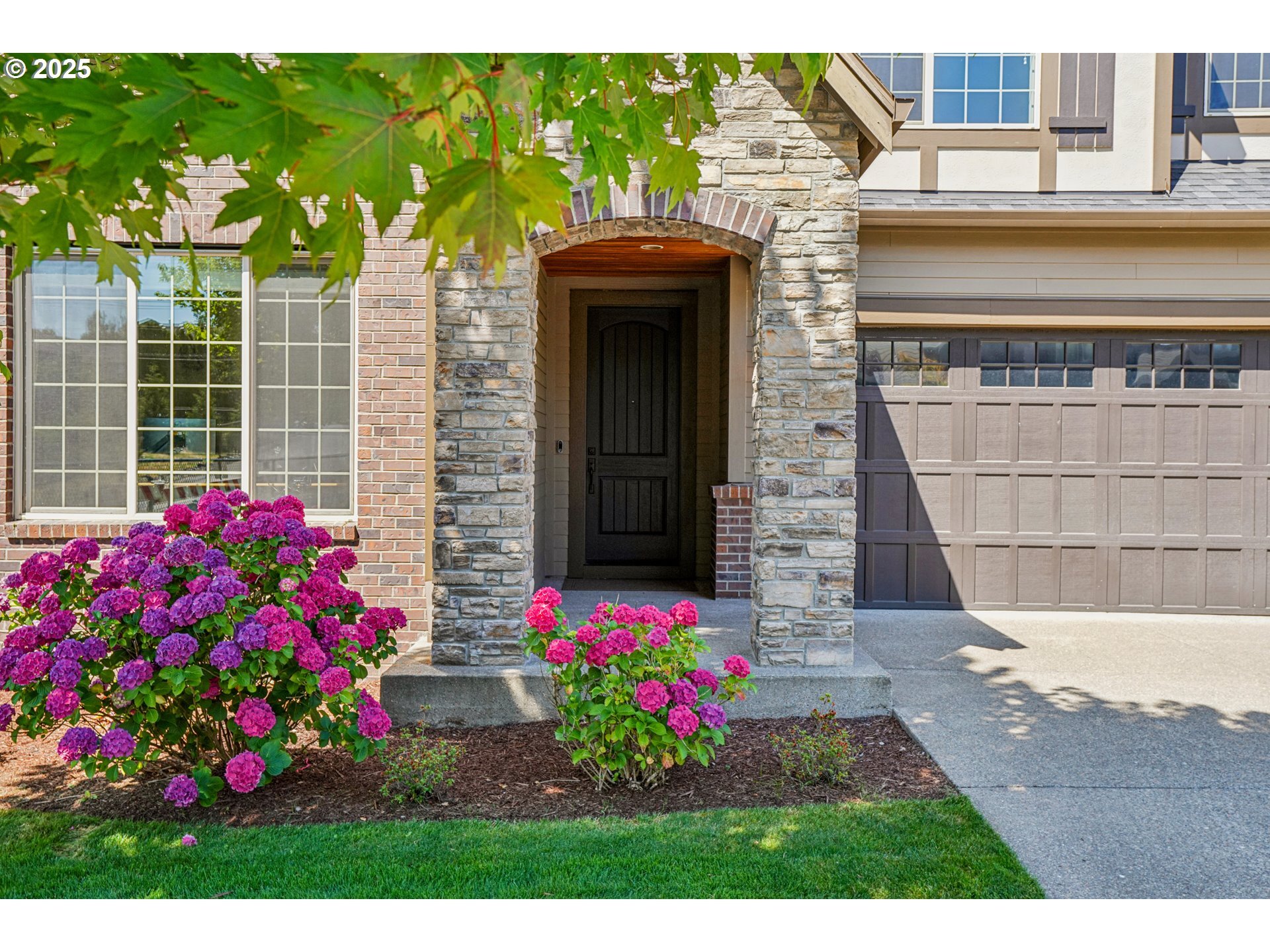 Property Photo:  4521 NW 130th Ave  OR 97229 
