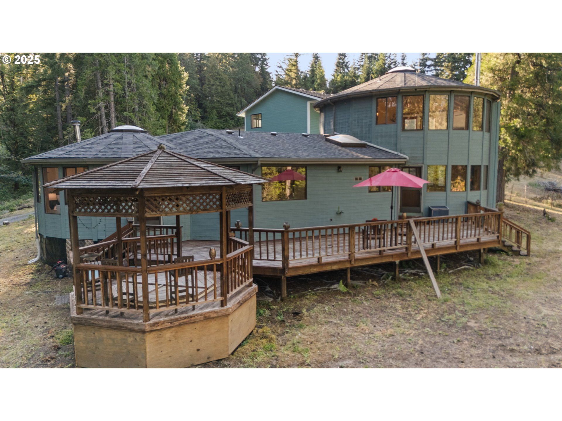 Property Photo:  80926 Turkey Run Rd  OR 97426 
