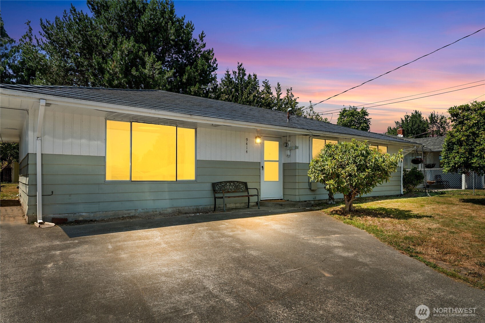 9414  Sharon Drive  Everett WA 98204 photo