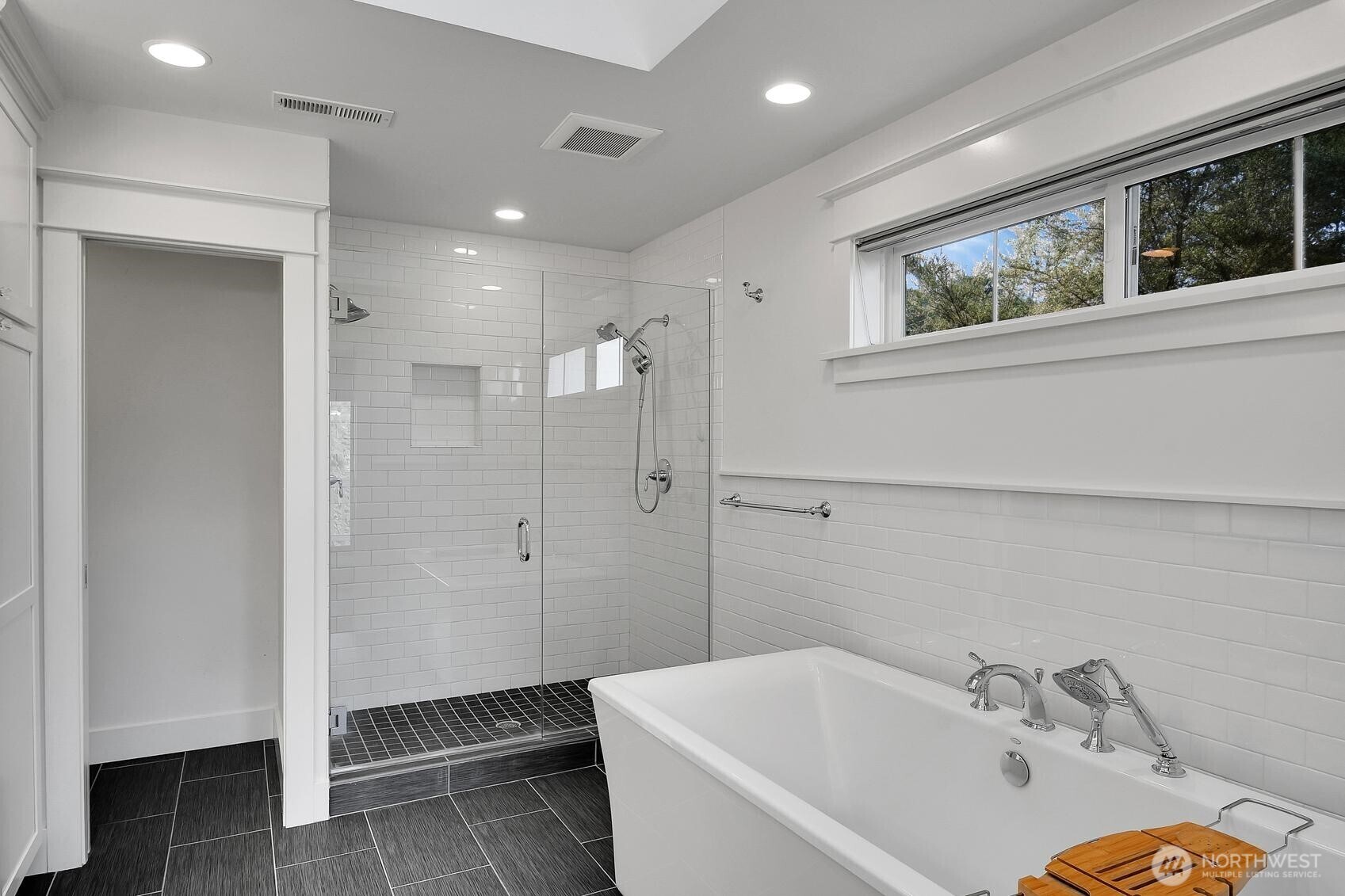 Property Photo: 3228 36th Avenue W WA 98199