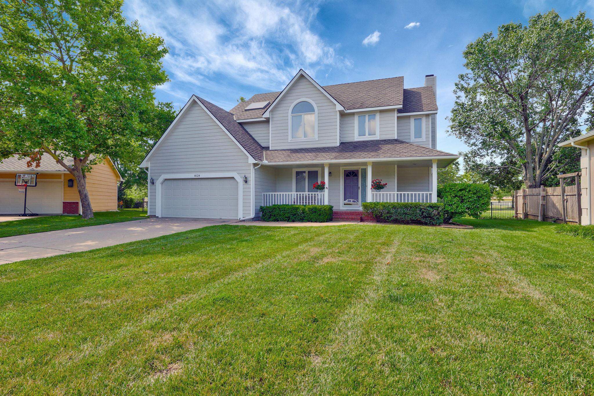 Property Photo:  8124 E Greenbriar Court  KS 67226 